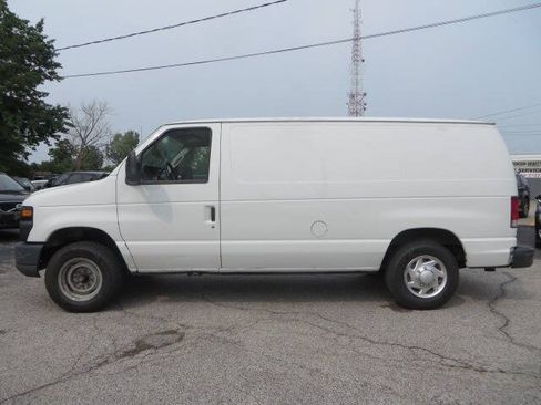 Used 2014 Ford E-150 and Econoline 150 RWD image 5