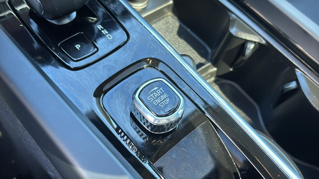 Certified 2024 Volvo S60 B5 Plus AWD/4WD image 15