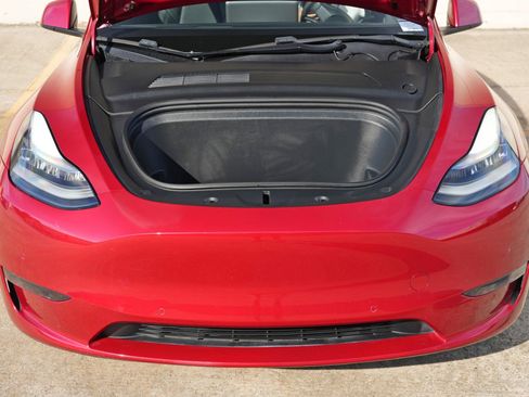 Used 2021 Tesla Model Y Long Range AWD/4WD image 8