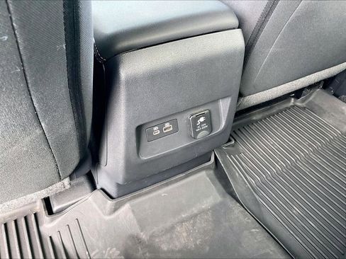 Used 2023 Nissan Frontier PRO-4X w/ Pro Convenience Package AWD/4WD image 26