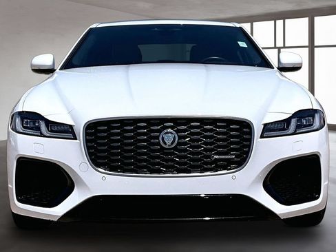 Used 2024 Jaguar XF R-Dynamic SE AWD/4WD image 3