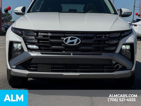 Certified 2025 Hyundai Tucson SEL image 8
