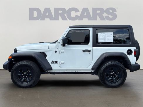 Used 2024 Jeep Wrangler Sport AWD/4WD image 4