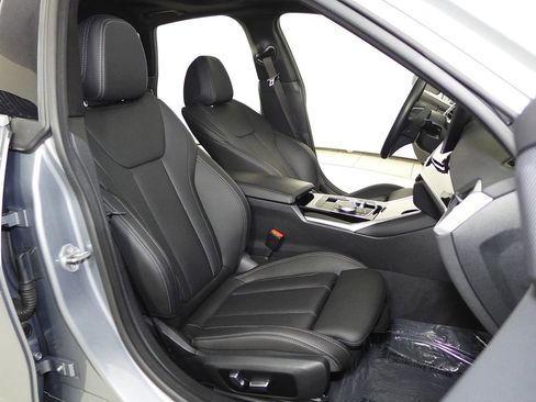Used 2023 BMW i4 eDrive40 RWD image 19