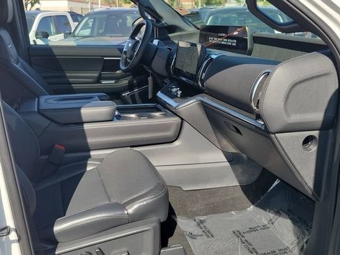 New 2026 Ford Expedition Max Platinum AWD/4WD image 19