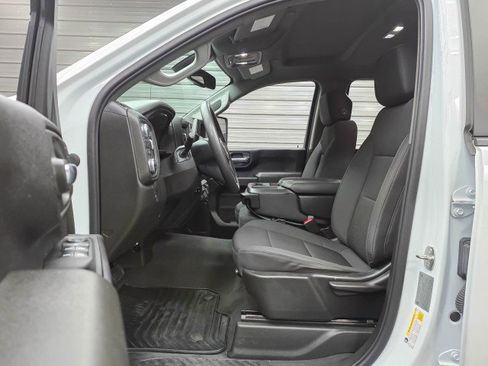 Used 2022 GMC Sierra 3500 Pro w/ Convenience Package AWD/4WD image 16