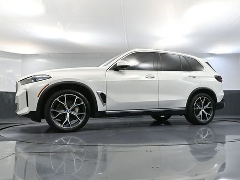 Used 2024 BMW X5 xDrive40i image 57