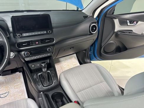 Used 2023 Hyundai Kona SEL w/ Convenience Package image 24