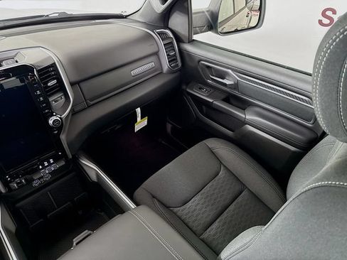 New 2026 RAM 1500 Big Horn AWD/4WD image 24