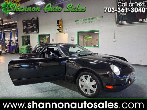 Used 2002 Ford Thunderbird RWD image 1