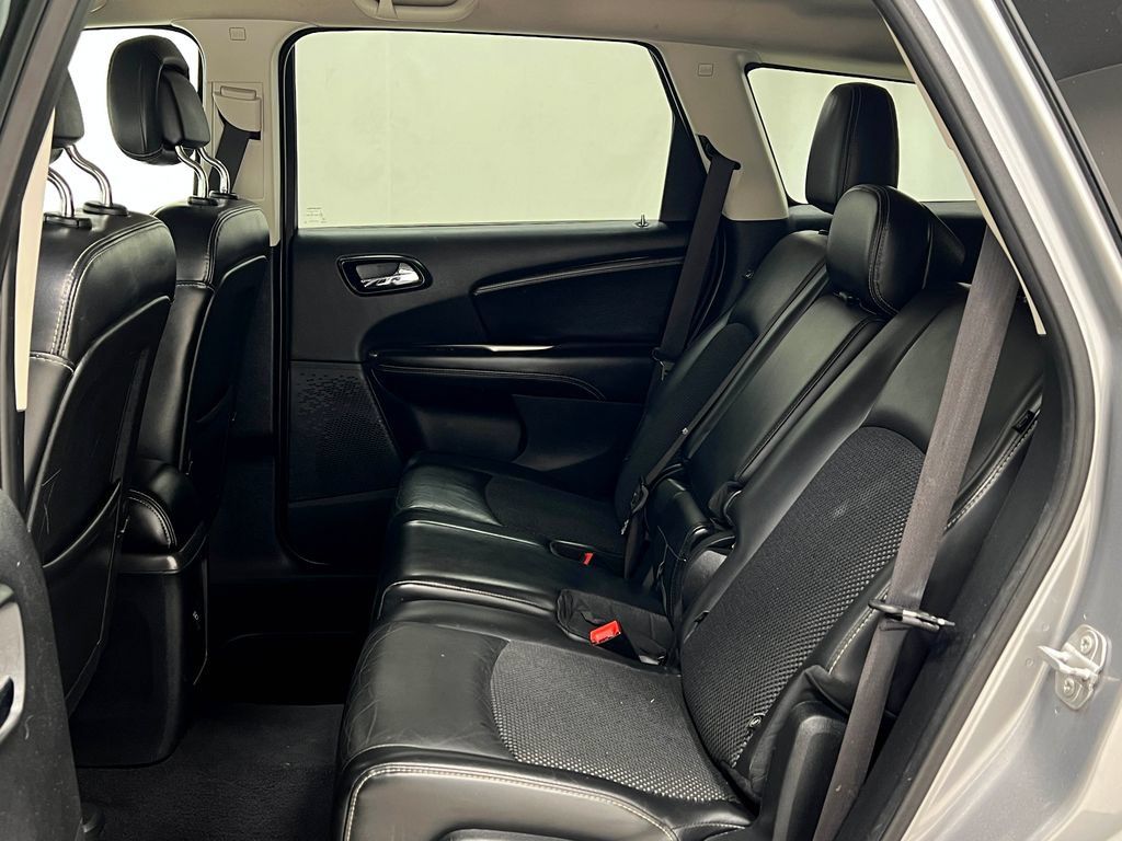 Used 2018 Dodge Journey Crossroad AWD/4WD image 28