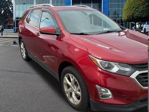 Used 2018 Chevrolet Equinox LT w/ Sun & Infotainment Package image 13