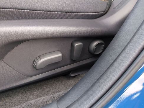 Used 2025 Subaru Crosstrek 2.5i Wilderness image 16