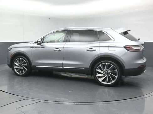 Certified 2023 Lincoln Nautilus Reserve w/ Equipment Group 202A image 5