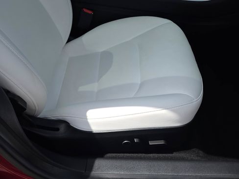 Used 2019 Tesla Model 3 Long Range AWD/4WD image 17