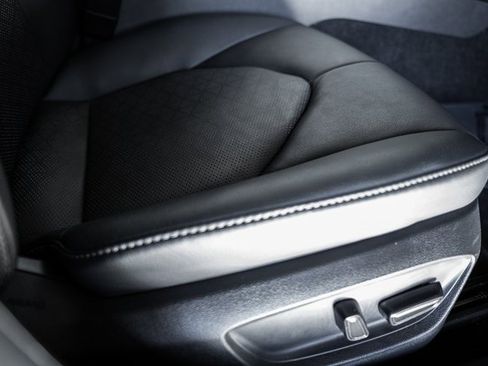 Used 2024 Toyota Camry XSE w/ Cold Weather Package image 33