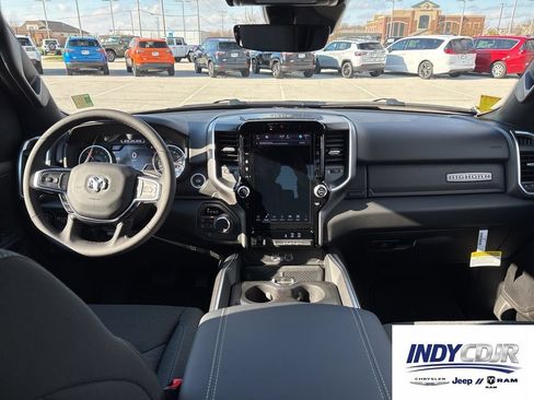 New 2026 RAM 1500 Big Horn AWD/4WD image 10