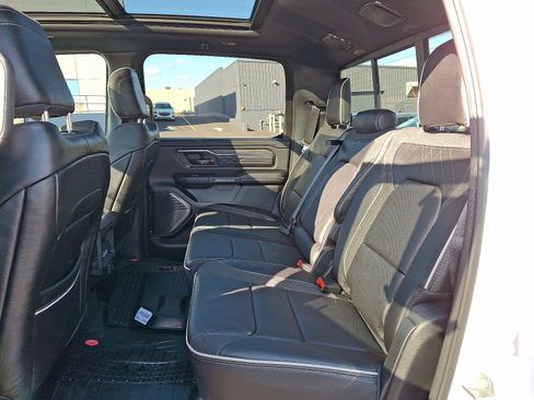 Used 2025 RAM 1500 Limited w/ Trailer Tow Group image 10