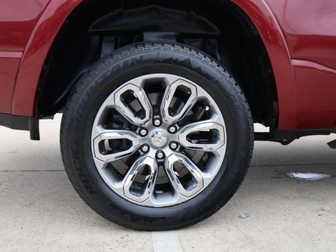 Used 2019 RAM 1500 Laramie image 22