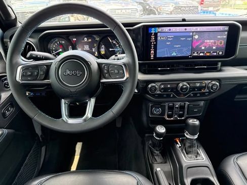 Used 2024 Jeep Wrangler High Altitude AWD/4WD image 26