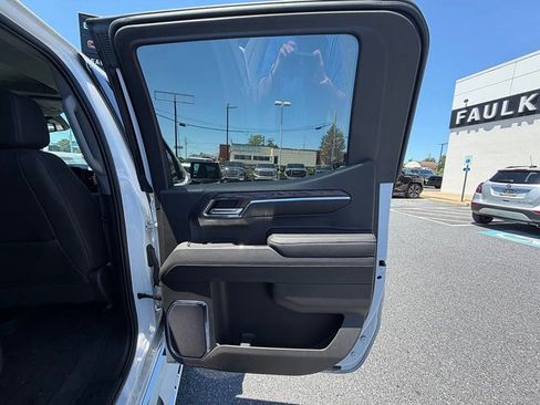 Used 2023 GMC Sierra 1500 SLT w/ SLT Premium Package AWD/4WD image 19