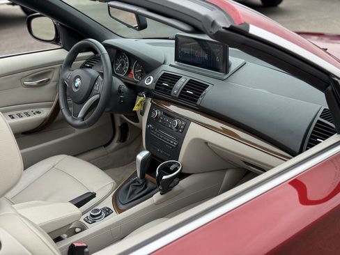 Used 2012 BMW 128i Convertible image 14
