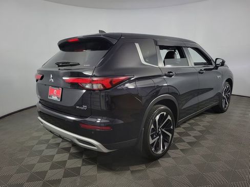 Used 2024 Mitsubishi Outlander SE AWD/4WD image 8