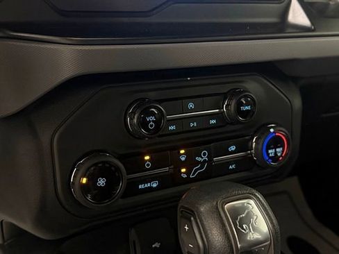 Used 2023 Ford Bronco 4-Door image 28