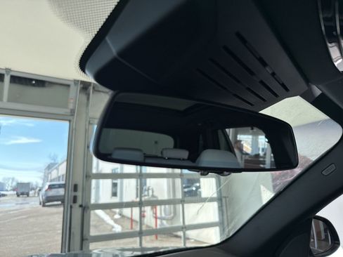 New 2026 BMW X5 M60i image 36