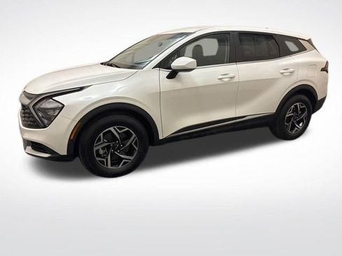 Certified 2023 Kia Sportage LX FWD image 8