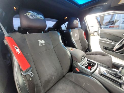 Used 2017 Dodge Charger R/T Scat Pack w/ Dynamics Package RWD image 7