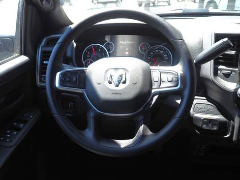 Used 2025 RAM 2500 Tradesman AWD/4WD image 22