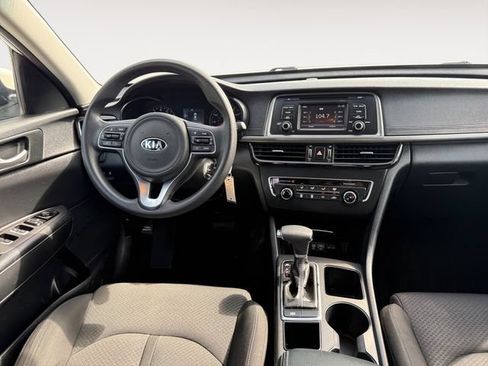 Used 2016 Kia Optima LX FWD image 11