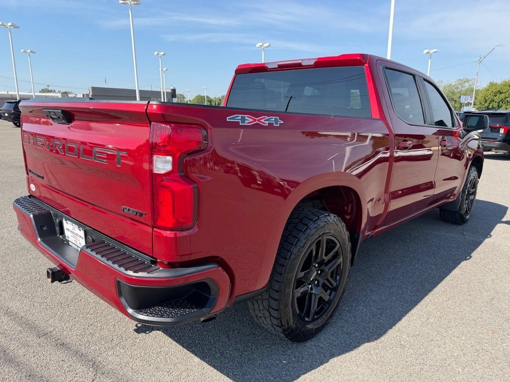Used 2024 Chevrolet Silverado 1500 RST w/ LPO, Dark Essentials Package AWD/4WD image 4