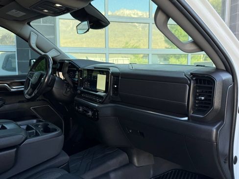 Used 2023 Chevrolet Silverado 1500 RST w/ Z71 Off-Road Package AWD/4WD image 44
