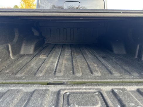 Used 2021 Jeep Gladiator Rubicon w/ Uconnect 4C Nav & Sound Group image 16