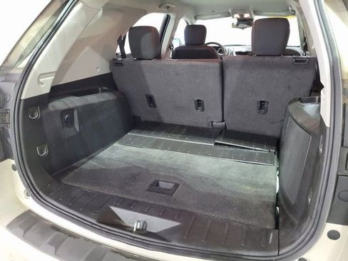 Used 2015 Chevrolet Equinox LS image 32
