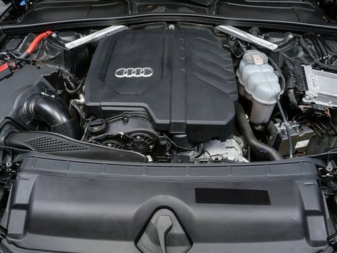 Used 2021 Audi A4 2.0T Premium w/ Convenience Package image 30