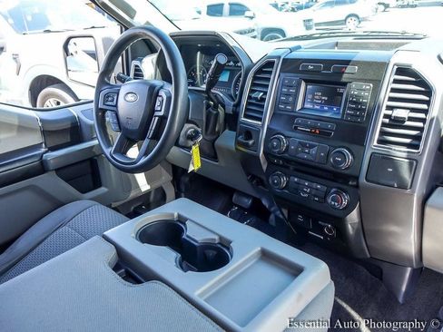 Used 2016 Ford F150 XLT RWD image 22