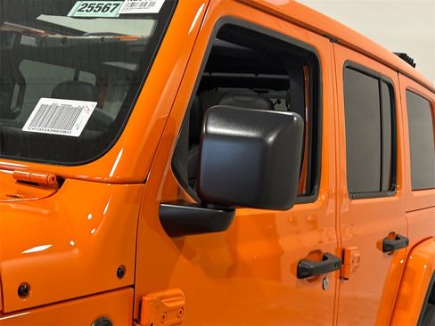 New 2025 Jeep Wrangler Sahara image 13