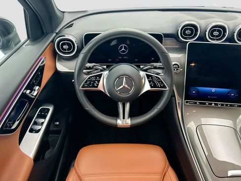 Certified 2026 Mercedes-Benz GLC 300 image 10