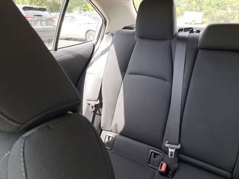 Used 2022 Toyota Corolla LE image 4