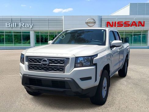 Certified 2024 Nissan Frontier SV w/ Technology Package RWD image 2