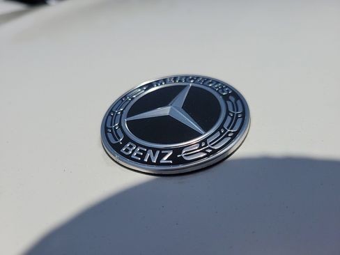 Used 2023 Mercedes-Benz E 350 4MATIC Sedan image 6