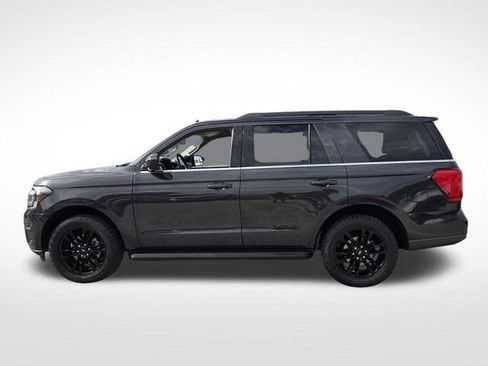 Certified 2022 Ford Expedition XLT RWD image 6