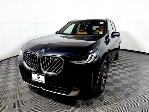 Used 2026 BMW X3 xDrive30i w/ Convenience Package AWD/4WD image 3