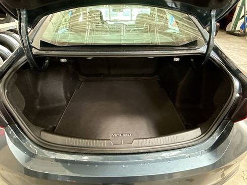 Used 2019 Chevrolet Malibu Premier w/ Sun and Wheel Package image 28