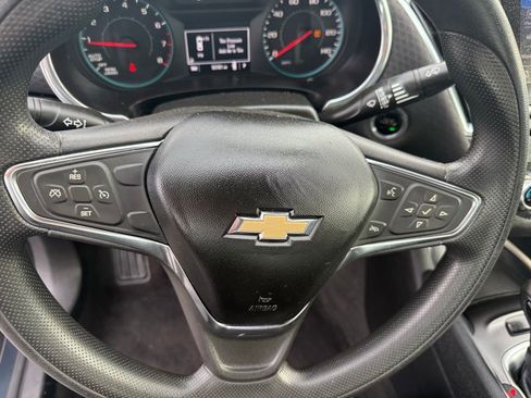 Used 2021 Chevrolet Malibu LT FWD image 20