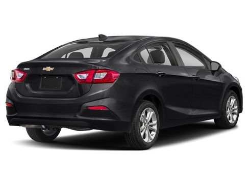 Used 2019 Chevrolet Cruze LS w/ LS Convenience Package FWD image 3