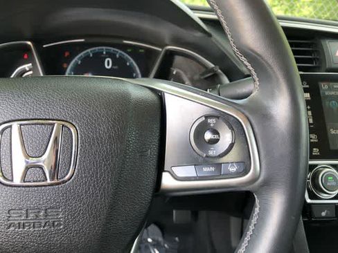 Used 2017 Honda Civic Touring image 28
